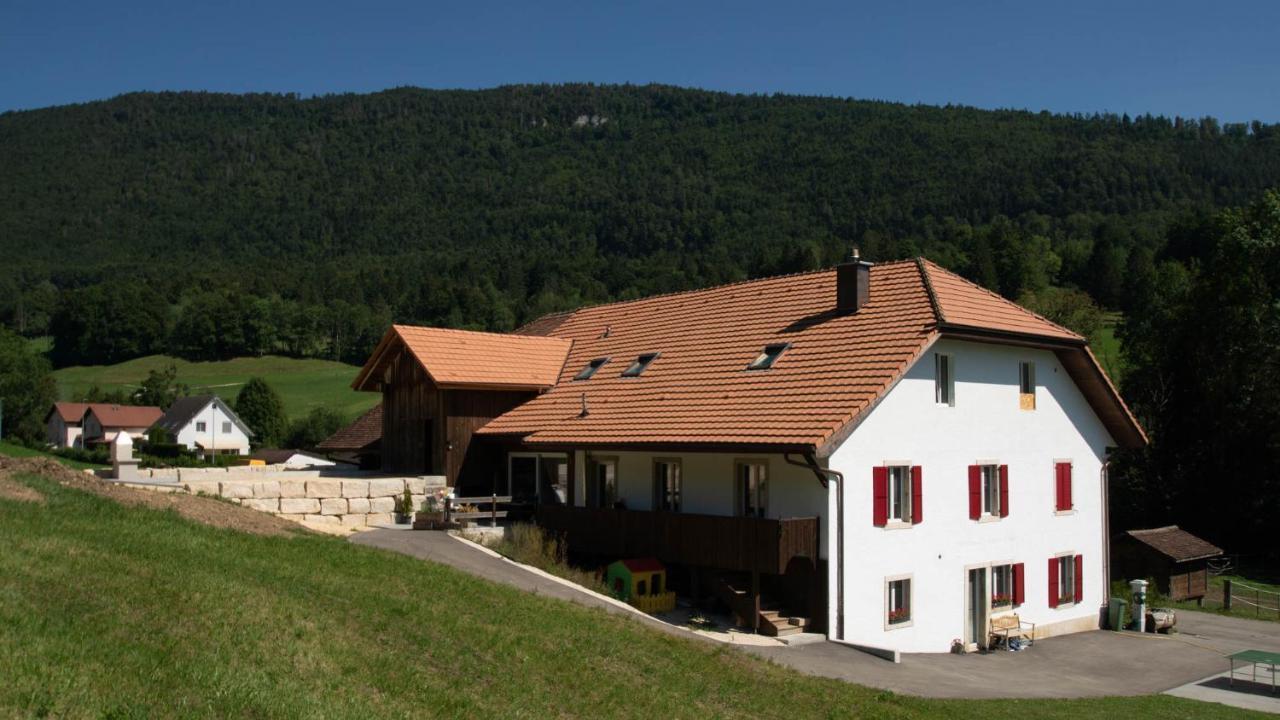 Gites Gorevirat Corcelles  Exterior photo