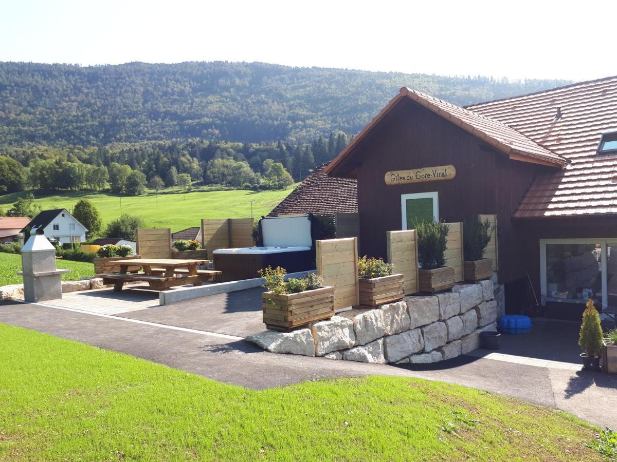 Gites Gorevirat Corcelles  Exterior photo